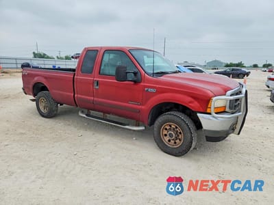 Czwarte zdjęcie samochodu z boku: 2001 FORD F250 SUPER DUTY VIN:1FTNX21F11EC45524 - miniatura