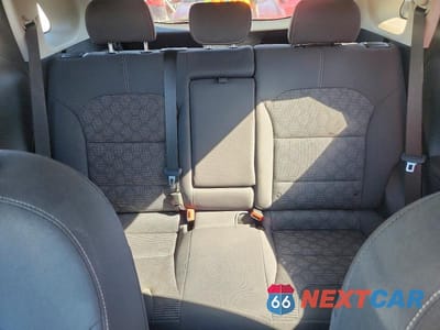 Zdjęcie 10 z 13 samochodu: 2017 KIA NIRO LX VIN:KNDCB3LC7H5064744 - miniatura