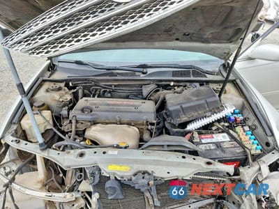 Zdjęcie 11 z 12 samochodu: 2004 TOYOTA CAMRY STANDARD VIN:4T1BE32K54U927158 - miniatura