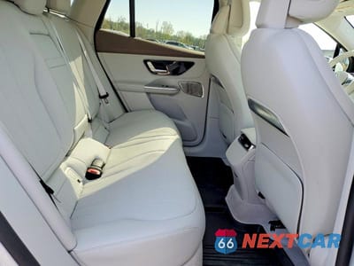 Zdjęcie 11 z 13 samochodu: 2025 MERCEDES-BENZ EQE SUV 350 4MATIC VIN:4JGGM1CB8SA059196 - miniatura
