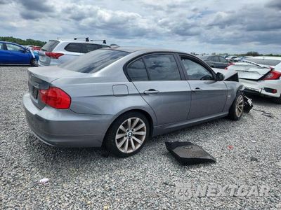 Trzecie zdjęcie samochodu z tyłu: 2011 BMW 328 XI VIN:WBAPK7C57BF088051 - miniatura