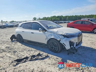 Czwarte zdjęcie samochodu z boku: 2025 BMW IX M60 VIN:WB533CF04SCU56433 - miniatura