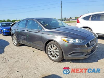 Czwarte zdjęcie samochodu z boku: 2017 FORD FUSION SE VIN:3FA6P0H74HR404573 - miniatura