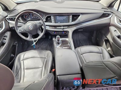 Zdjęcie 8 z 14 samochodu: 2021 BUICK ENCLAVE AVENIR VIN:5GAEVCKW9MJ256410 - miniatura