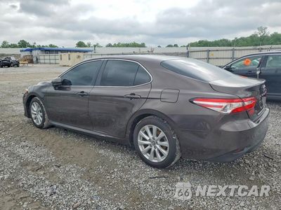Drugie zdjęcie samochodu z przodu: 2018 TOYOTA CAMRY LE VIN:4T1B11HKXJU650798 - miniatura