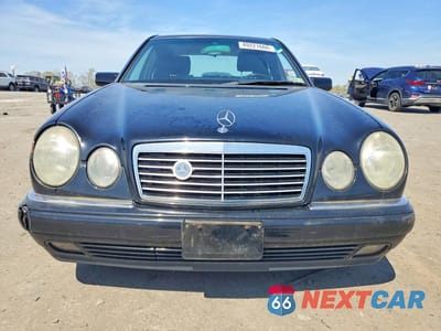 Piąte zdjęcie samochodu w środku: 1997 MERCEDES-BENZ E 320 VIN:WDBJF55F4VA282916 - miniatura