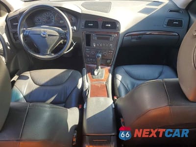 Zdjęcie 8 z 11 samochodu: 2008 VOLVO S60 2.5T VIN:YV1RH592582684488 - miniatura