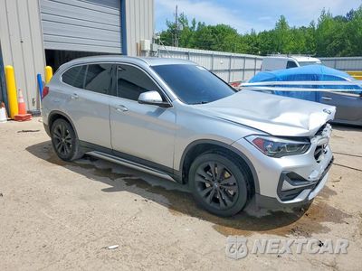 Czwarte zdjęcie samochodu z boku: 2020 BMW X1 XDRIVE28I VIN:WBXJG9C09L5R57253 - miniatura