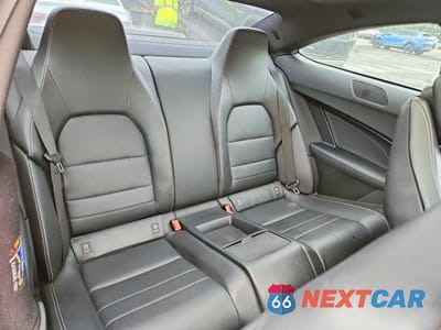 Zdjęcie 10 z 12 samochodu: 2014 MERCEDES-BENZ C 250 VIN:WDDGJ4HB7EG292484 - miniatura