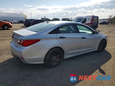 Trzecie zdjęcie samochodu z tyłu: 2014 HYUNDAI SONATA GLS VIN:5NPEB4AC6EH820531 - miniatura