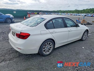 Trzecie zdjęcie samochodu z tyłu: 2017 BMW 320 I VIN:WBA8E1G30HNU18239 - miniatura