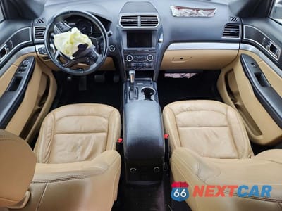 Zdjęcie 8 z 14 samochodu: 2017 FORD EXPLORER XLT VIN:1FM5K7DH9HGD80303 - miniatura