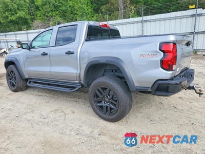 Drugie zdjęcie samochodu z przodu: 2025 CHEVROLET COLORADO TRAIL BOSS VIN:1GCPTEEK7S1212159 - miniatura