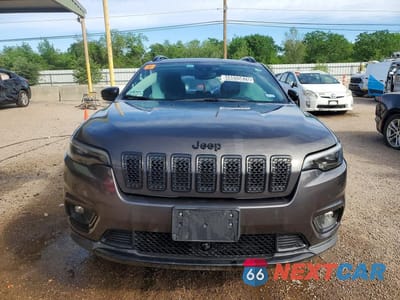 Piąte zdjęcie samochodu w środku: 2023 JEEP CHEROKEE ALTITUDE LUX VIN:1C4PJMMB6PD100718 - miniatura