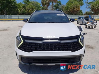 Piąte zdjęcie samochodu w środku: 2023 KIA SPORTAGE X LINE VIN:5XYK6CAFXPG095151 - miniatura