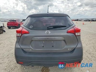 Zdjęcie 6 z 13 samochodu: 2018 NISSAN KICKS SV VIN:3N1CP5CU2JL535441 - miniatura