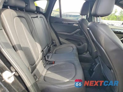 Zdjęcie 10 z 12 samochodu: 2016 BMW X1 XDRIVE28I VIN:WBXHT3C34G5E50786 - miniatura