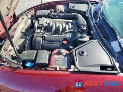 Zdjęcie 11 z 12 samochodu: 1997 JAGUAR XK8 VIN:SAJGX2744VC016501 - miniatura