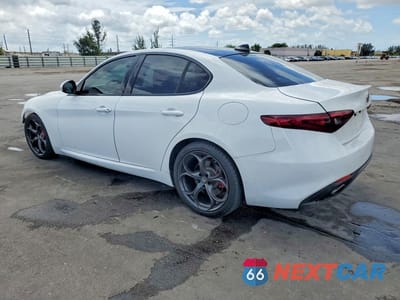 Drugie zdjęcie samochodu z przodu: 2019 ALFA ROMEO GIULIA TI VIN:ZARFAMBNXK7600497 - miniatura