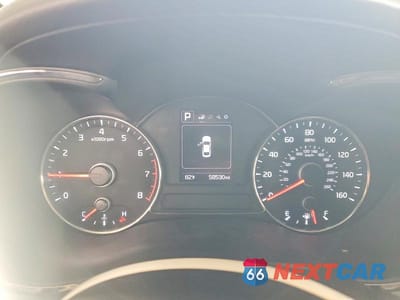 Zdjęcie 9 z 13 samochodu: 2018 KIA FORTE S VIN:3KPFL4A78JE275936 - miniatura