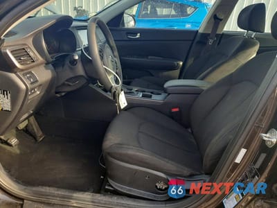 Zdjęcie 7 z 11 samochodu: 2018 KIA OPTIMA LX VIN:KNAGT4L39J5239650 - miniatura