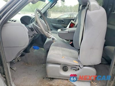 Zdjęcie 7 z 12 samochodu: 2003 FORD F150 VIN:1FTRX17L73KA97926 - miniatura