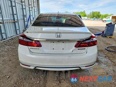 Zdjęcie 6 z 12 samochodu: 2017 HONDA ACCORD HYBRID VIN:JHMCR6F38HC014700 - miniatura