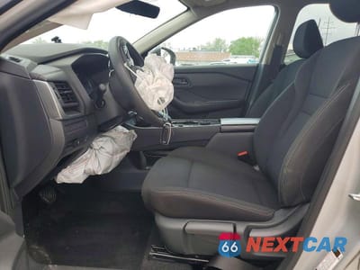 Zdjęcie 7 z 13 samochodu: 2024 NISSAN ROGUE S VIN:5N1BT3AB4RC690019 - miniatura