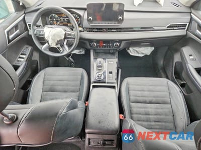 Zdjęcie 8 z 12 samochodu: 2023 MITSUBISHI OUTLANDER SE VIN:JA4T5UA95PZ028573 - miniatura
