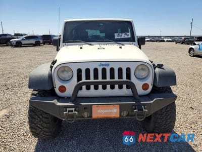 Piąte zdjęcie samochodu w środku: 2008 JEEP WRANGLER UNLIMITED X VIN:1J4GA39188L575377 - miniatura