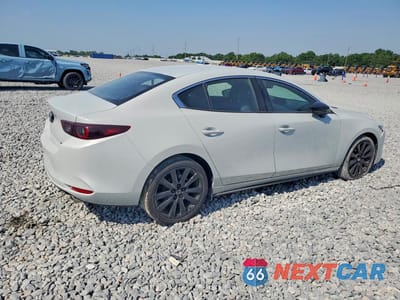 Trzecie zdjęcie samochodu z tyłu: 2024 MAZDA 3 SELECT SPORT VIN:3MZBPABM8RM423510 - miniatura