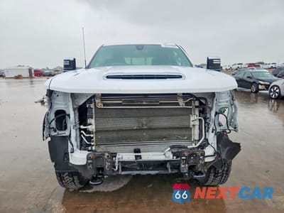 Piąte zdjęcie samochodu w środku: 2022 CHEVROLET SILVERADO K2500 HEAVY DUTY LTZ VIN:2GC1YPEY2N1241185 - miniatura