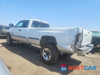 Drugie zdjęcie samochodu z przodu: 2001 DODGE RAM 2500 VIN:1B7KF23691J573252 - miniatura