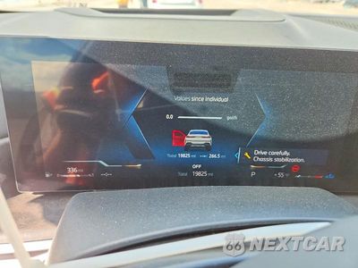 Zdjęcie 9 z 12 samochodu: 2024 BMW X6 XDRIVE40I VIN:5UX33EX02R9S89218 - miniatura