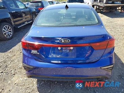 Zdjęcie 6 z 12 samochodu: 2019 KIA FORTE LXS VIN:3KPF24AD6KE130811 - miniatura