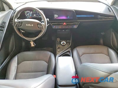 Zdjęcie 8 z 12 samochodu: 2023 KIA NIRO WIND VIN:KNDCR3L13P5038294 - miniatura