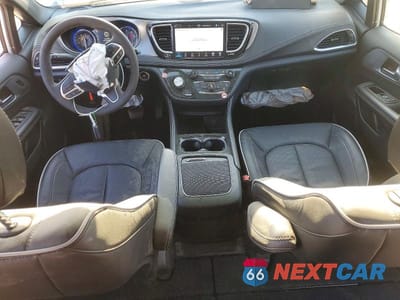 Zdjęcie 8 z 13 samochodu: 2026 CHRYSLER PACIFICA LIMITED VIN:2C4RC1GG7TR243869 - miniatura