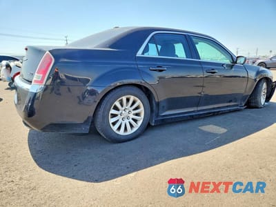 Trzecie zdjęcie samochodu z tyłu: 2013 CHRYSLER 300 VIN:2C3CCAAGXDH723110 - miniatura