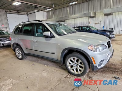 Czwarte zdjęcie samochodu z boku: 2012 BMW X5 XDRIVE35I VIN:5UXZV4C53CL765146 - miniatura