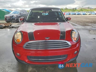 Piąte zdjęcie samochodu w środku: 2013 MINI COOPER VIN:WMWSU3C57DT688540 - miniatura