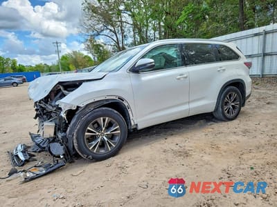 2016 TOYOTA HIGHLANDER XLE 5TDKKRFH8GS145556 - główne zdjęcie licytacji z USA - miniatura