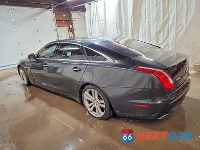 Drugie zdjęcie samochodu z przodu: 2012 JAGUAR XJL VIN:SAJWA2GB7CLV30139 - miniatura