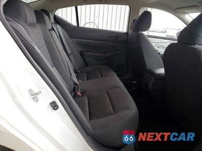 Zdjęcie 10 z 12 samochodu: 2026 NISSAN ALTIMA 2.5 SV VIN:1N4BL4DV1TN304903 - miniatura