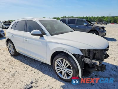 Czwarte zdjęcie samochodu z boku: 2018 AUDI Q5 PREMIUM PLUS VIN:WA1BNAFY0J2240257 - miniatura