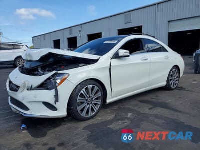 2018 MERCEDES-BENZ CLA 250 WDDSJ4EB7JN592871 - główne zdjęcie licytacji z USA - miniatura