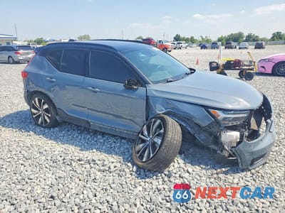 Czwarte zdjęcie samochodu z boku: 2021 VOLVO XC40 RECHARGE VIN:YV4ED3UR7M2587468 - miniatura
