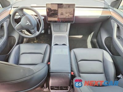 Zdjęcie 8 z 12 samochodu: 2024 TESLA MODEL Y VIN:7SAYGDEE8RF160817 - miniatura