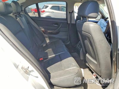 Zdjęcie 10 z 12 samochodu: 2011 BMW 328 I SULEV VIN:WBAPH5C57BA444935 - miniatura