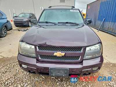 Piąte zdjęcie samochodu w środku: 2008 CHEVROLET TRAILBLAZER LS VIN:1GNDT13S182136172 - miniatura