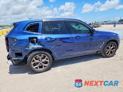 Trzecie zdjęcie samochodu z tyłu: 2021 BMW X3 XDRIVE30I VIN:5UXTY5C03M9H92484 - miniatura